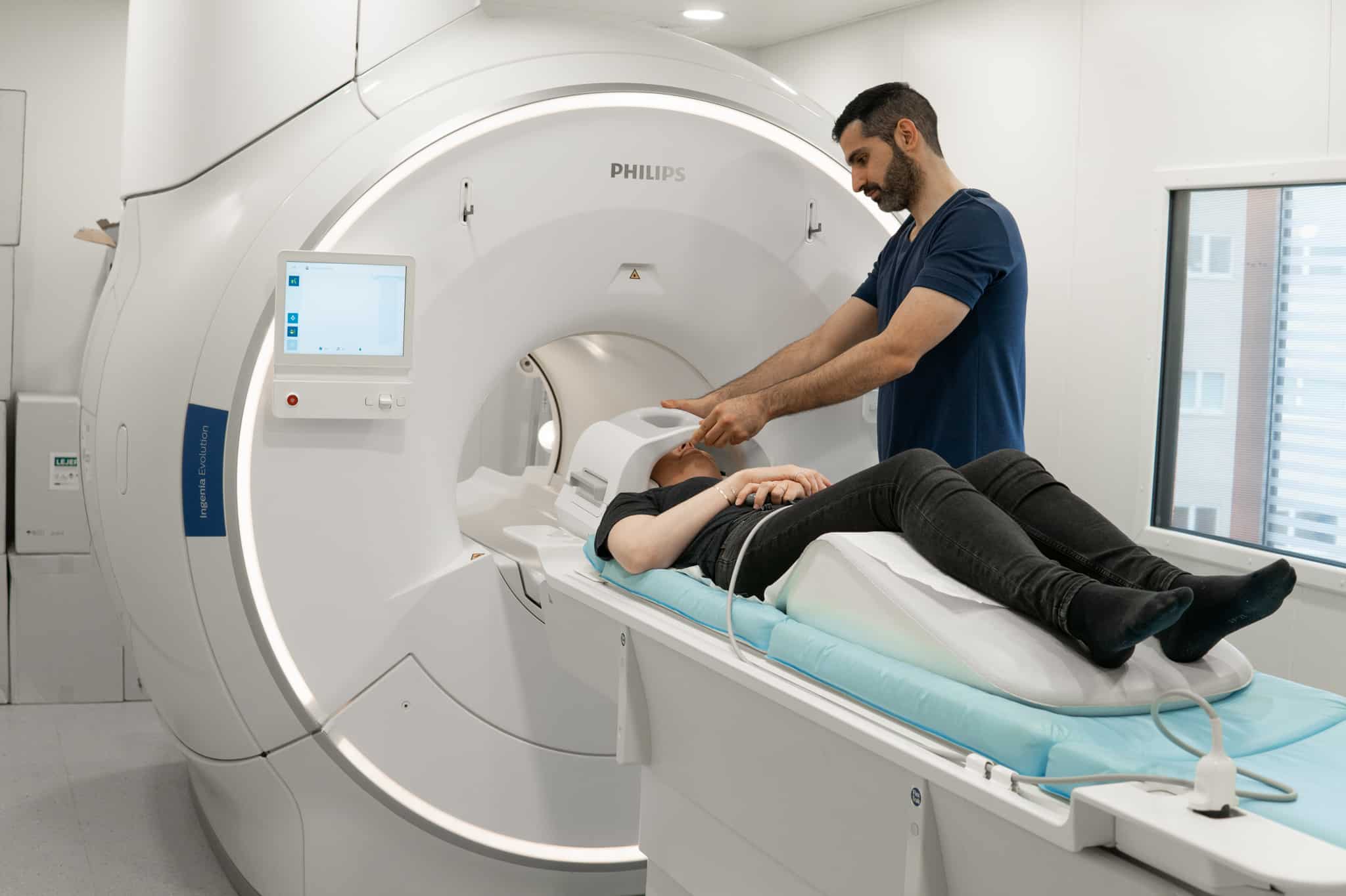 MR-scanning af hjernen og hovedet